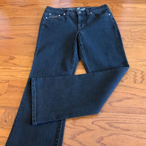 Style & Co. Premium Jean Petite Size 10 - Picture 1 of 7